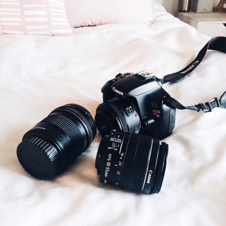 Beginner Camera Lenses Every Blogger Needs