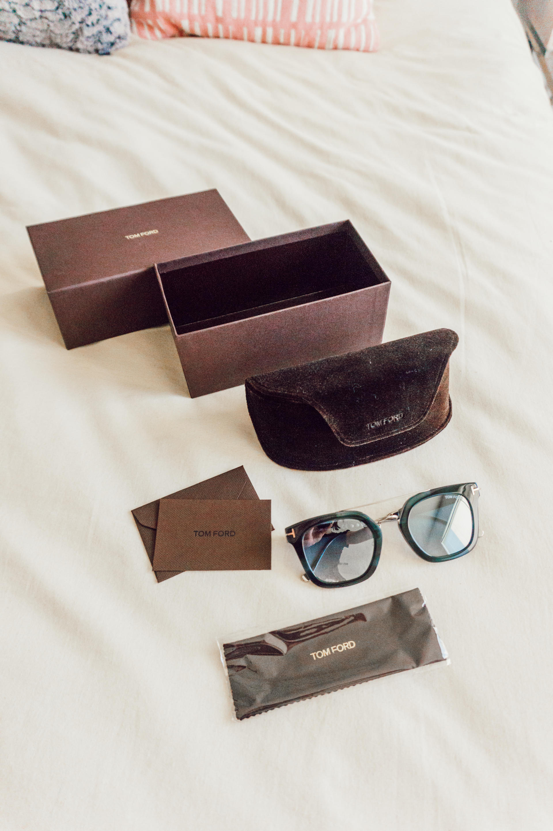 Uenighed liv Sovesal Review: Discounted Tom Ford Sunglasses from Smart Buy Glasses - Abby Saylor  Armbruster