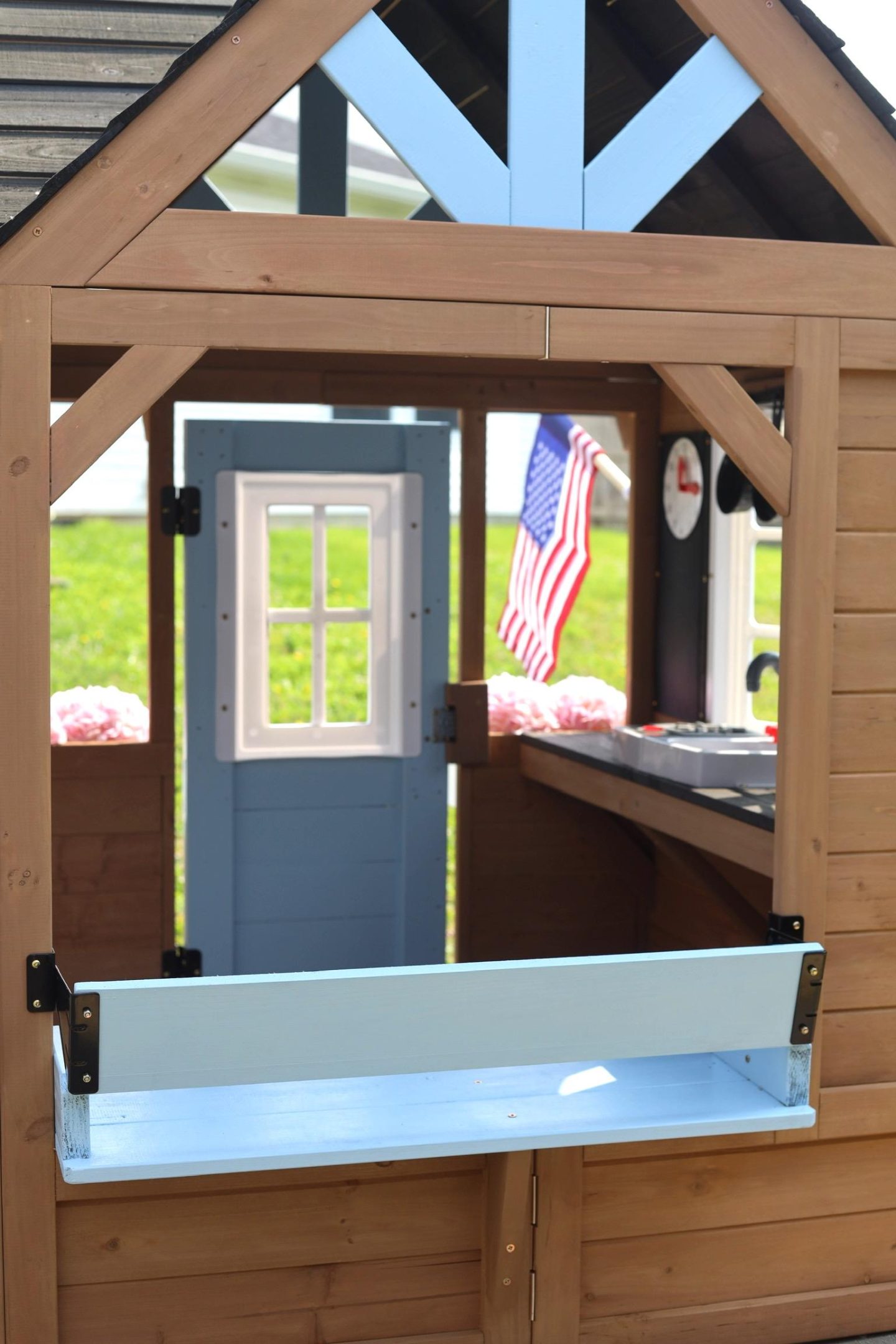 Coastal/Nantucket-Inspired Playhouse Makeover (KidKraft Atrium Breeze)