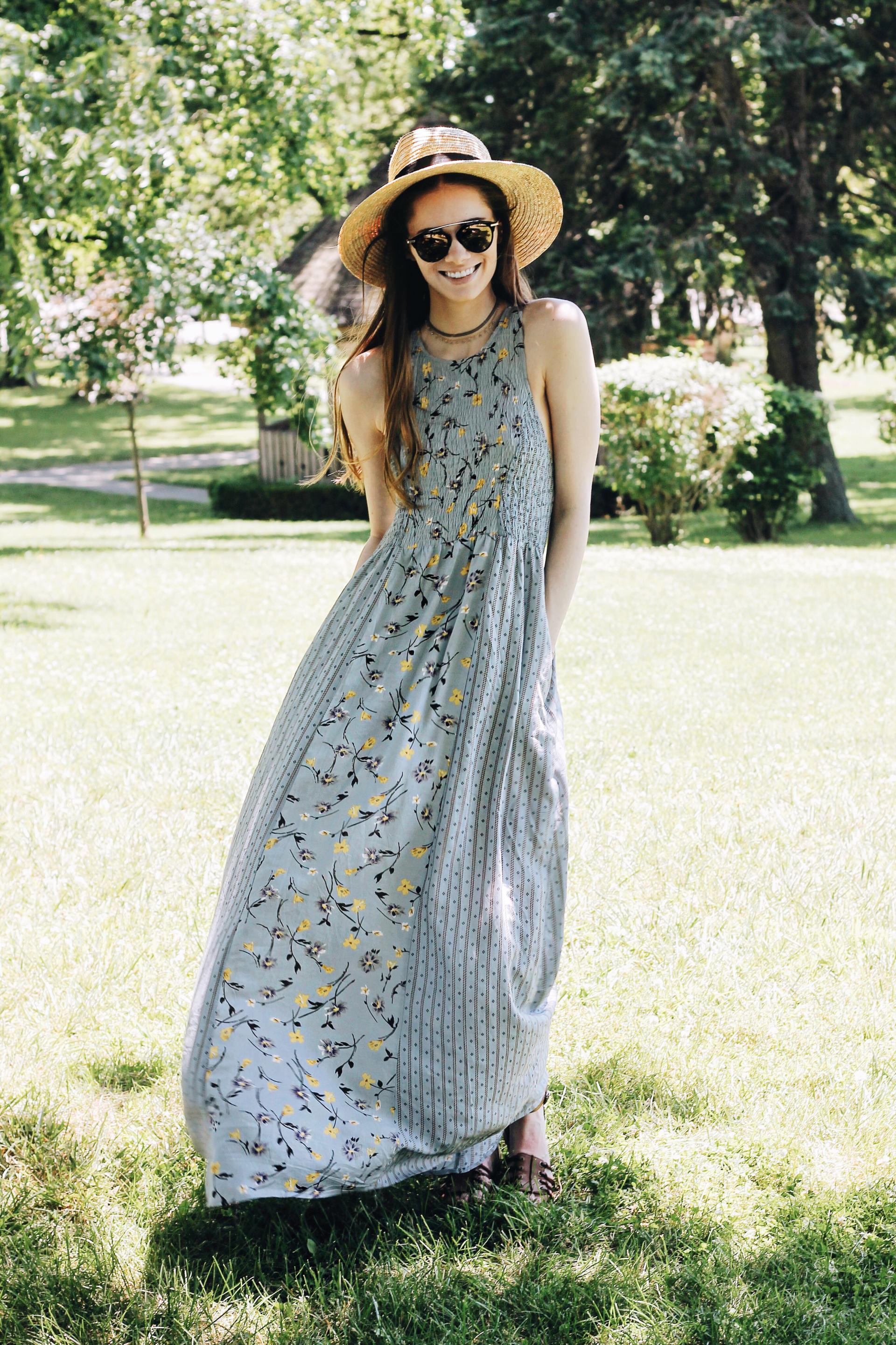 Weekend Picnic + Summer Hat Picks Under $30 - Abby Saylor Armbruster